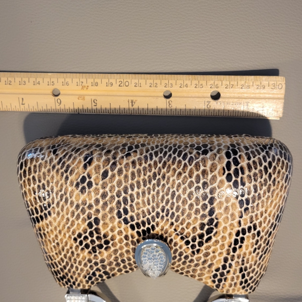 Vintage Alligator Small  Handbag/Solderbag, chain Strap. - Picture 5 of 10